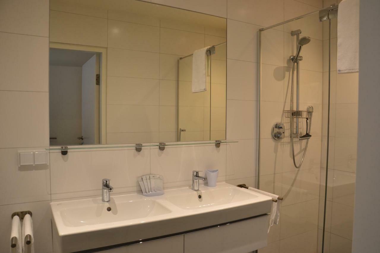 Tt-Rooms - Kontaktlos Mit Self Check-In I Free Parking Graz Luaran gambar