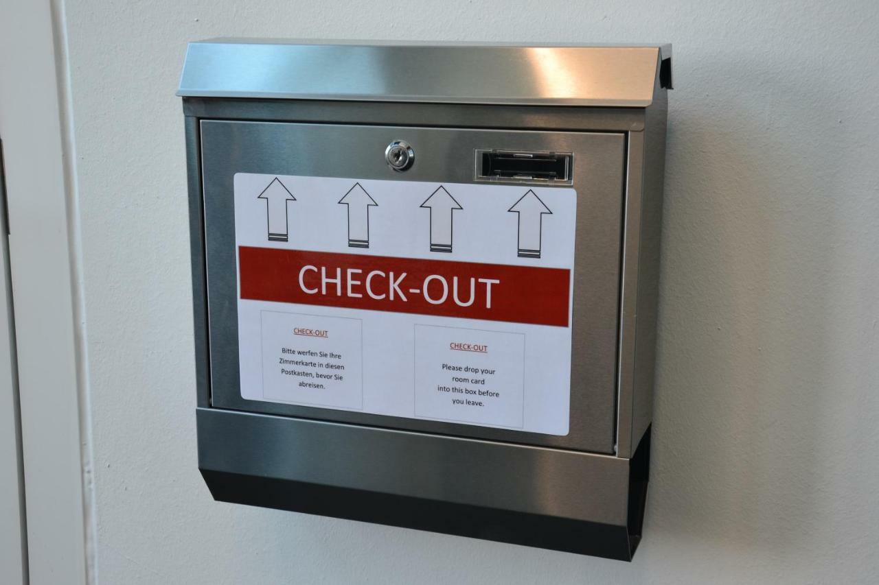 Tt-Rooms - Kontaktlos Mit Self Check-In I Free Parking Graz Luaran gambar